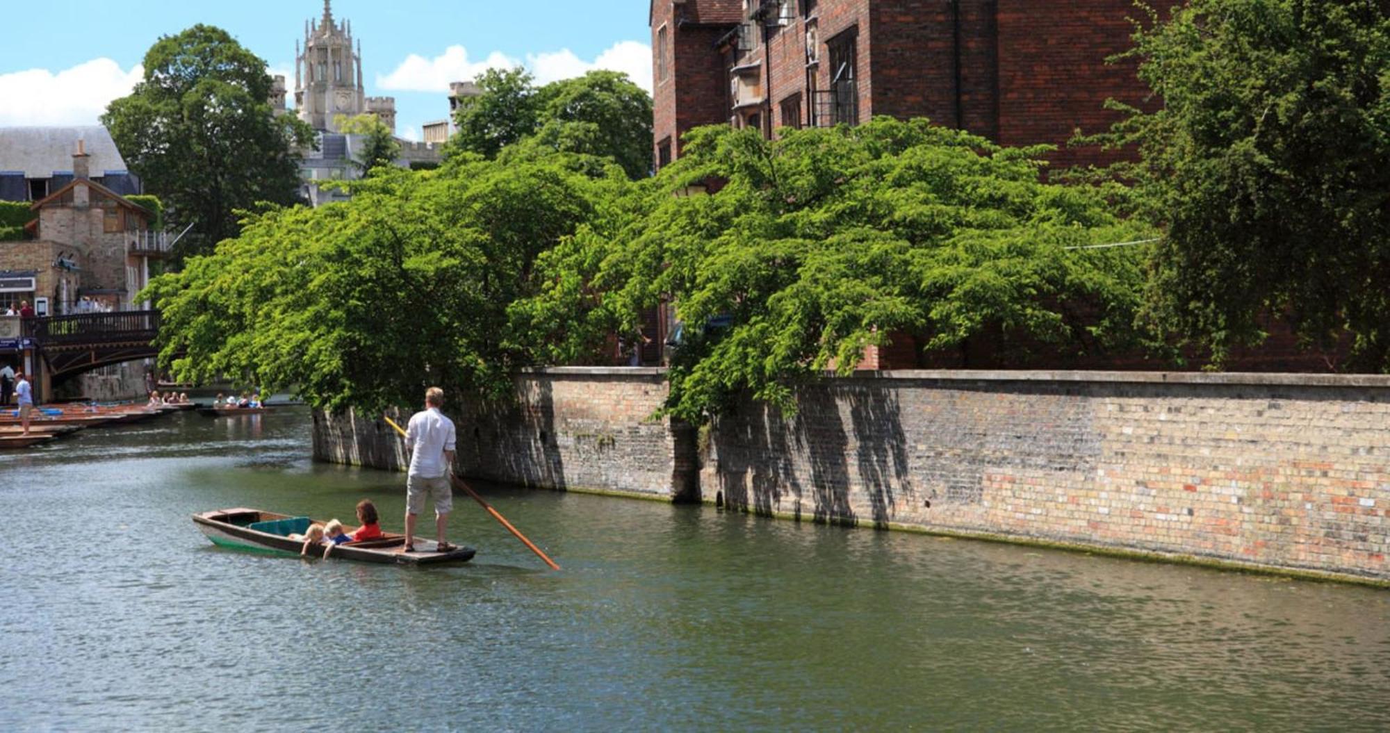 Cambridge Stays - Apartment At Addenbrooke Hospital And Bio Campus - Free Private Parking Екстериор снимка