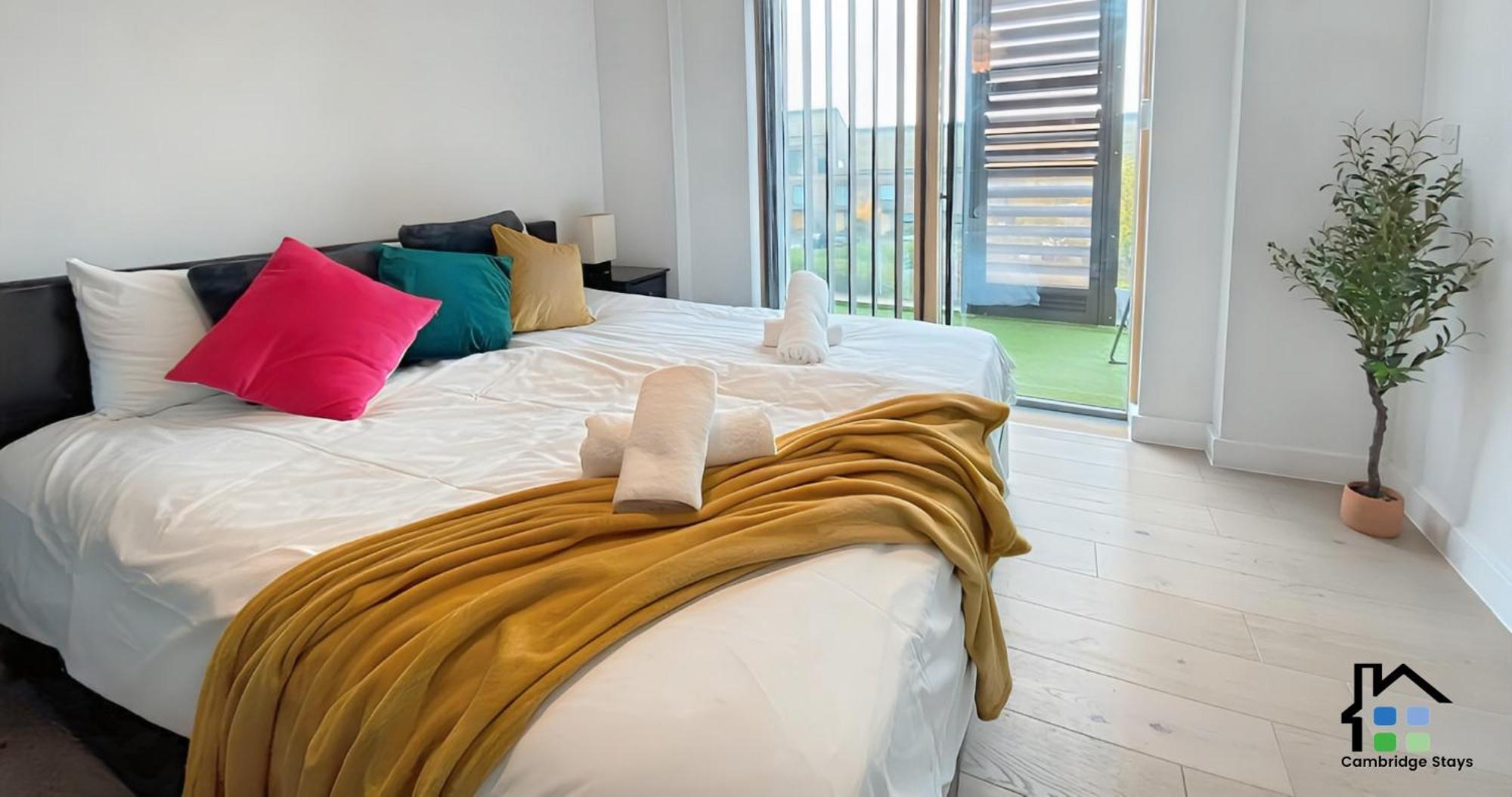 Cambridge Stays - Apartment At Addenbrooke Hospital And Bio Campus - Free Private Parking Екстериор снимка
